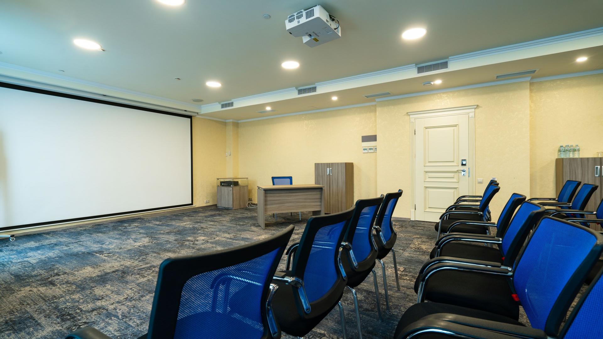 hero slide 1